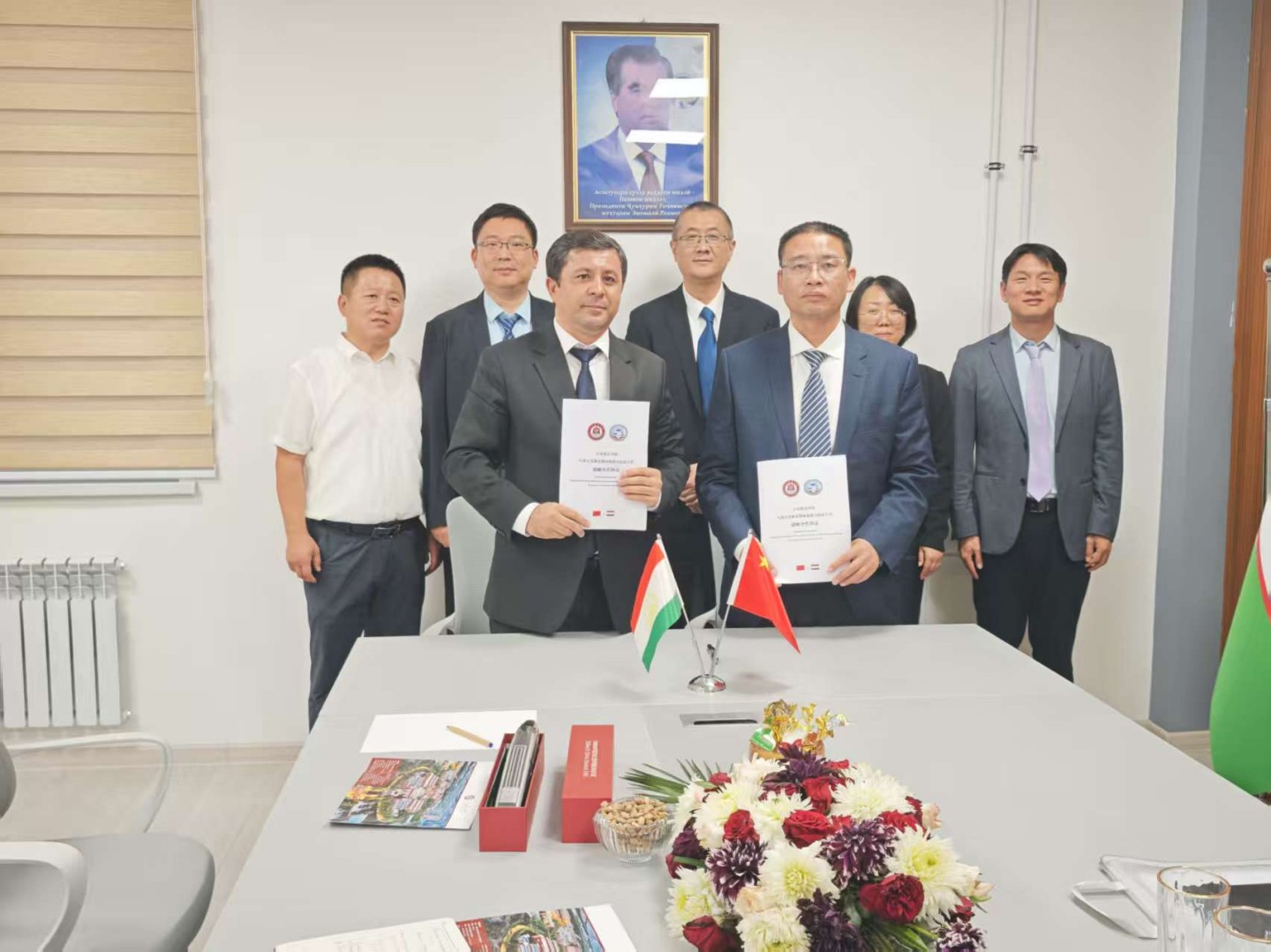 山东职业学院赴中亚考察，签署多项战略合作协议